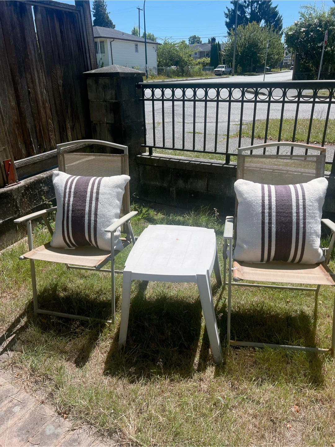 Foldable Patio Set with 2  Outdoor Pillows,delivery available