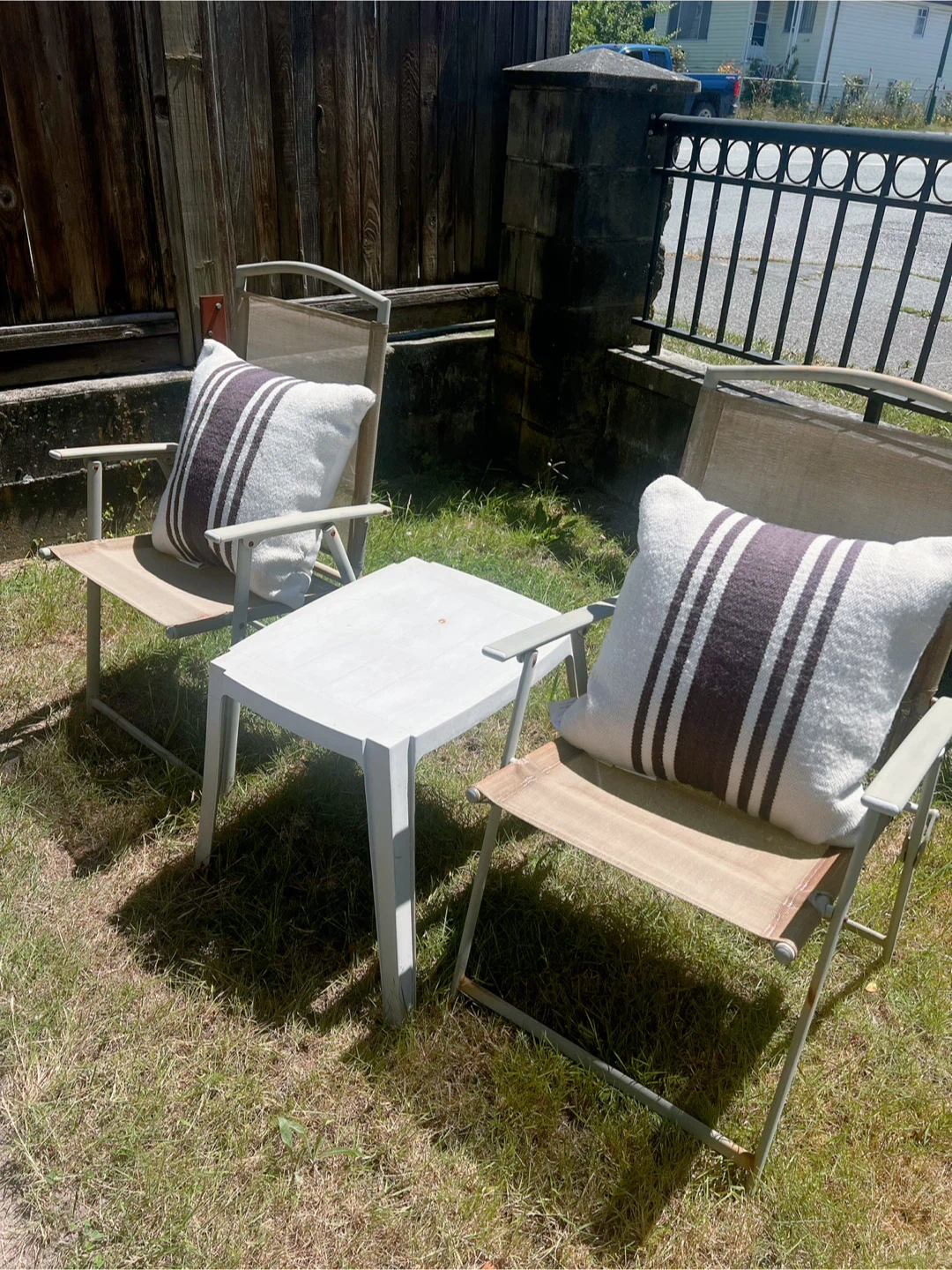 Foldable Patio Set with 2  Outdoor Pillows,delivery available - photo 2