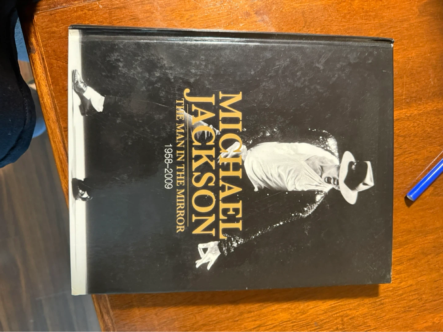 Michael Jackson The Man in the Mirror Book