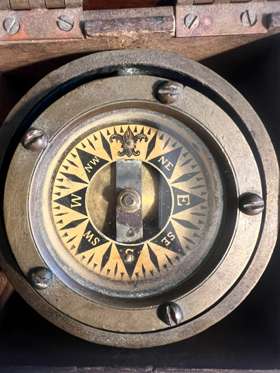 Antique Brass Compass in Wooden Box - photo 2