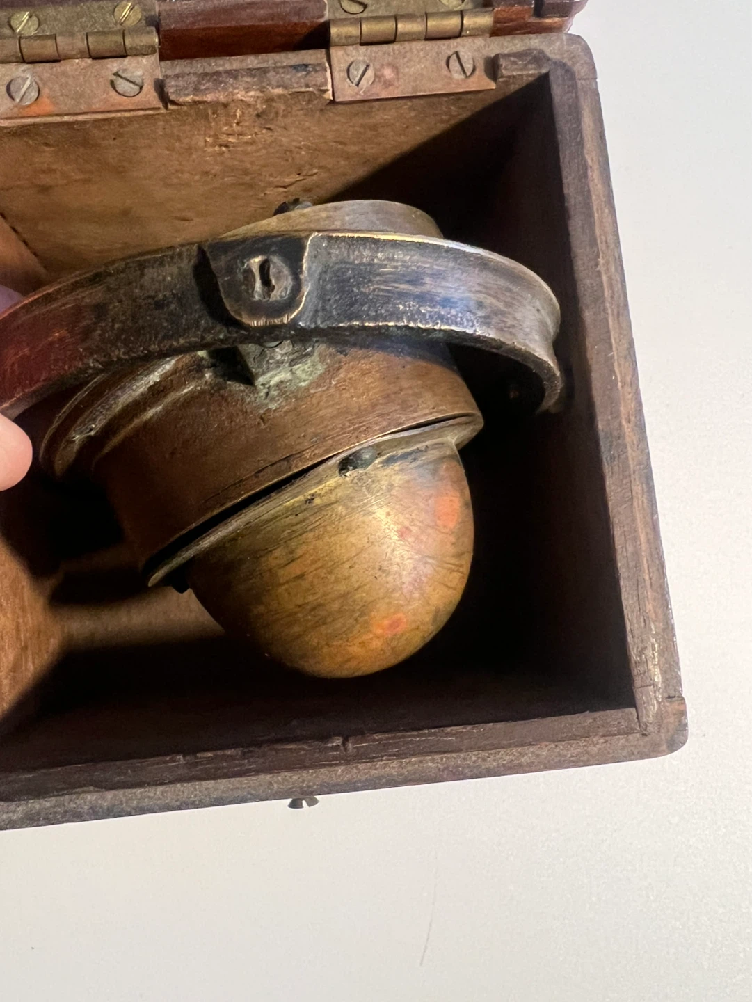 Antique Brass Compass in Wooden Box - photo 3