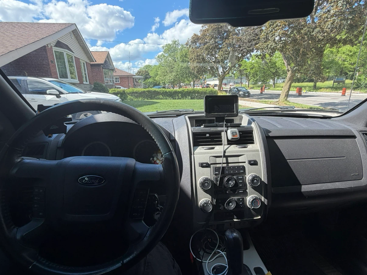 Ford Escape - photo 2
