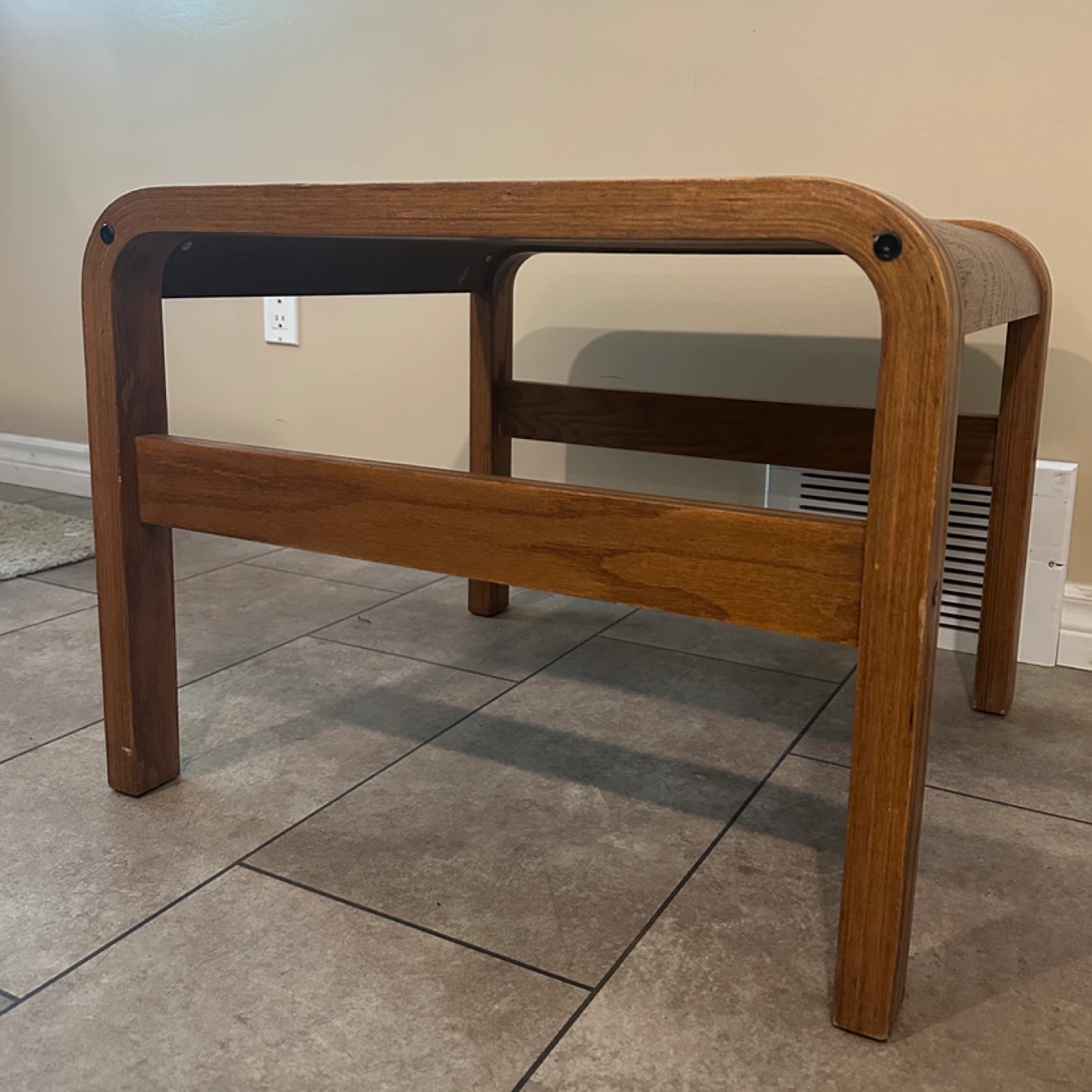 Vintage MCM Oak Wood Side Table / Coffee Table (CAN DELIVER) - photo 3