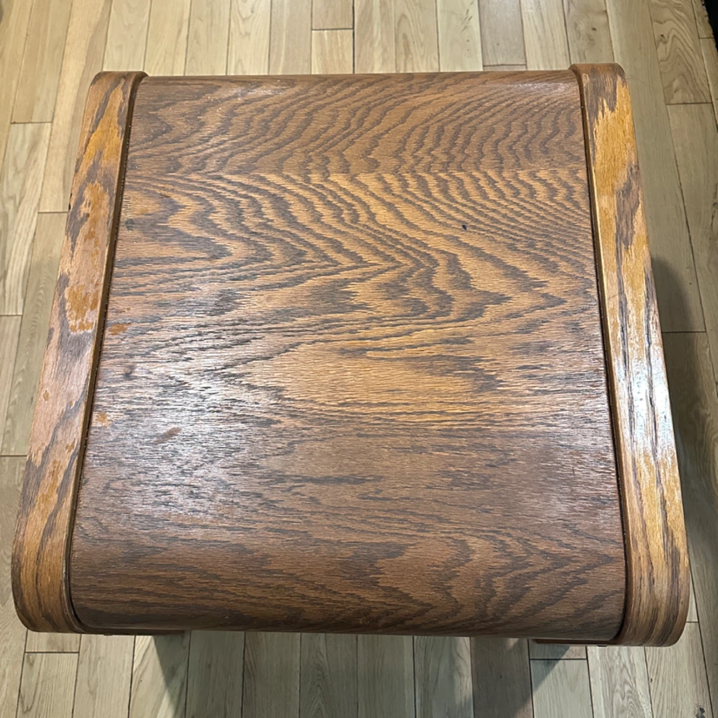 Vintage MCM Oak Wood Side Table / Coffee Table (CAN DELIVER) - photo 4