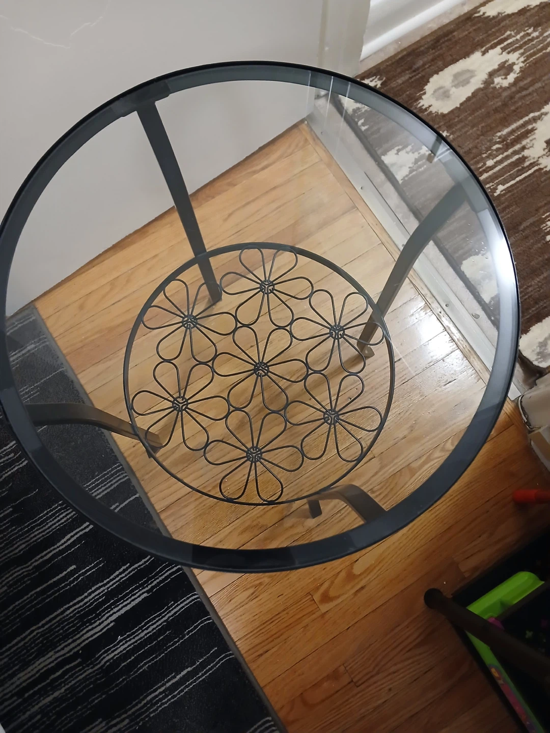 Glass top side table with metal frame - photo 2