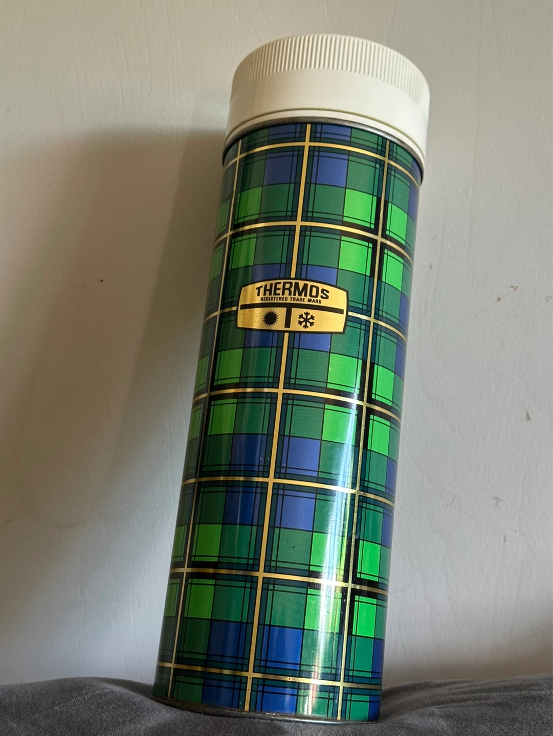 Vintage blue tartan thermos so nice and clean