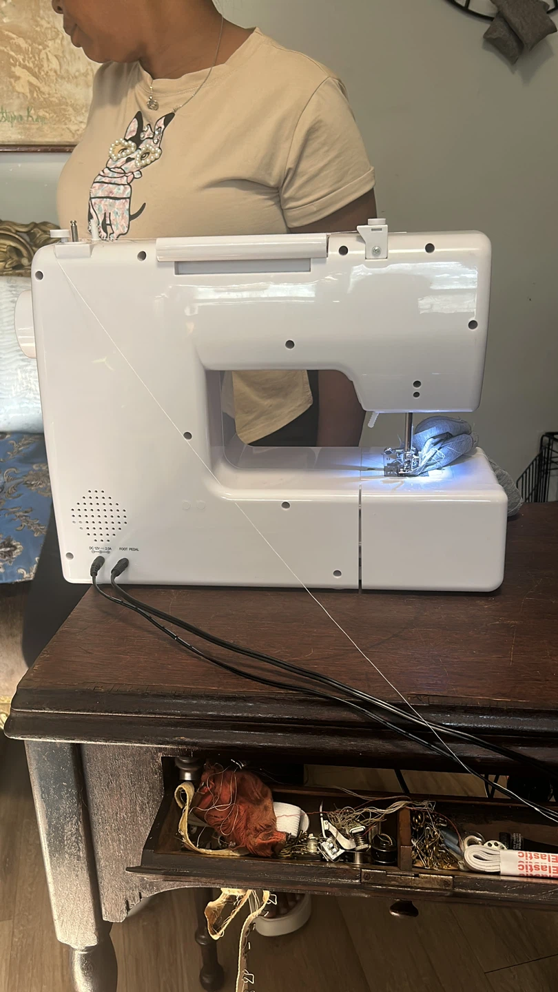 Magicfly 59-Stitch Sewing Machine - photo 2