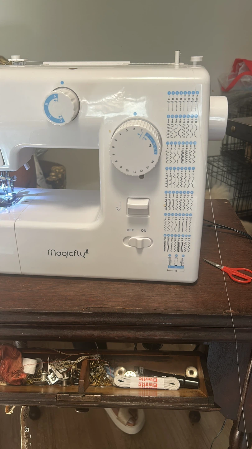 Magicfly 59-Stitch Sewing Machine - photo 3
