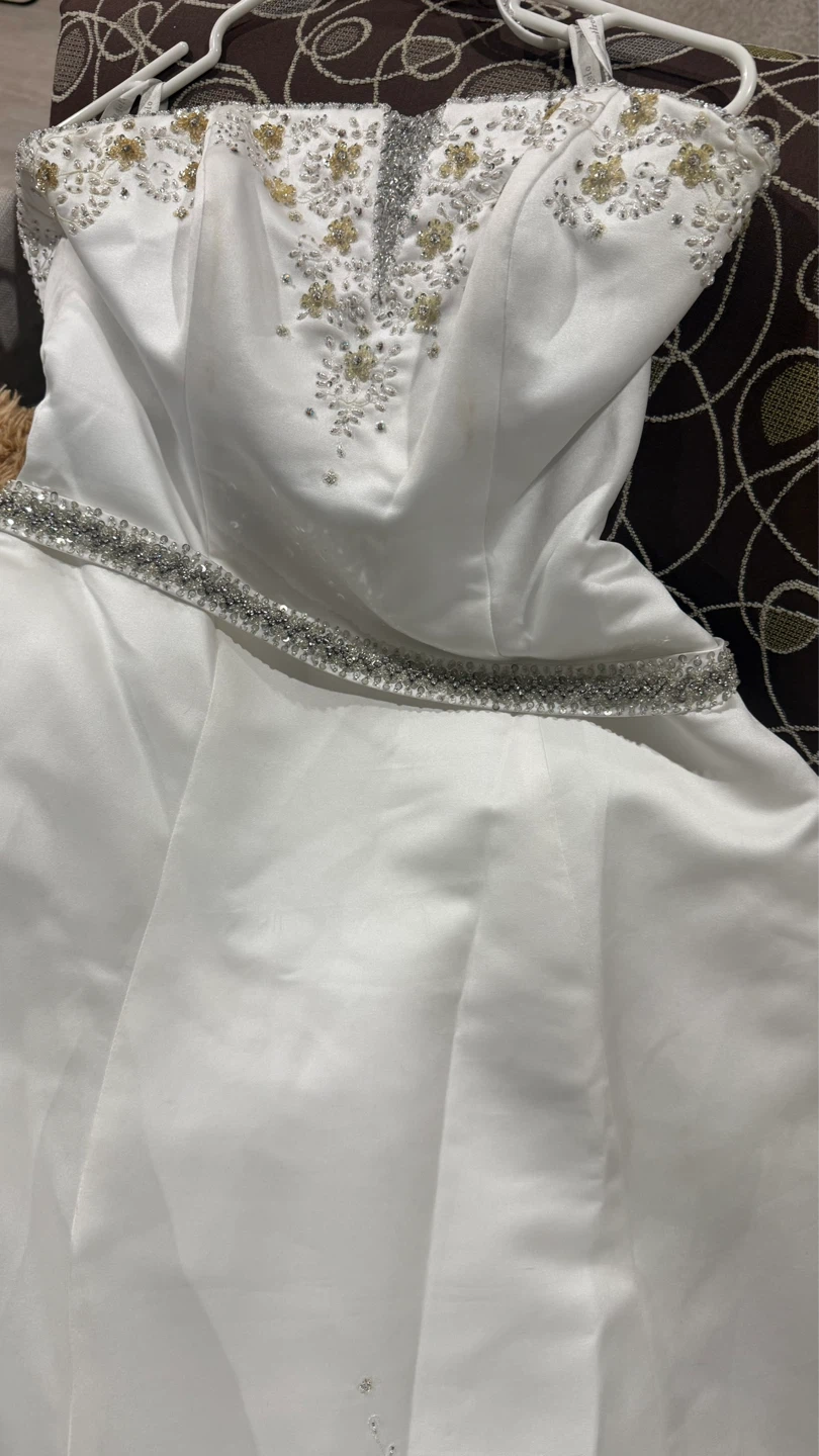 White Strapless Wedding Dress with Beading - photo 2