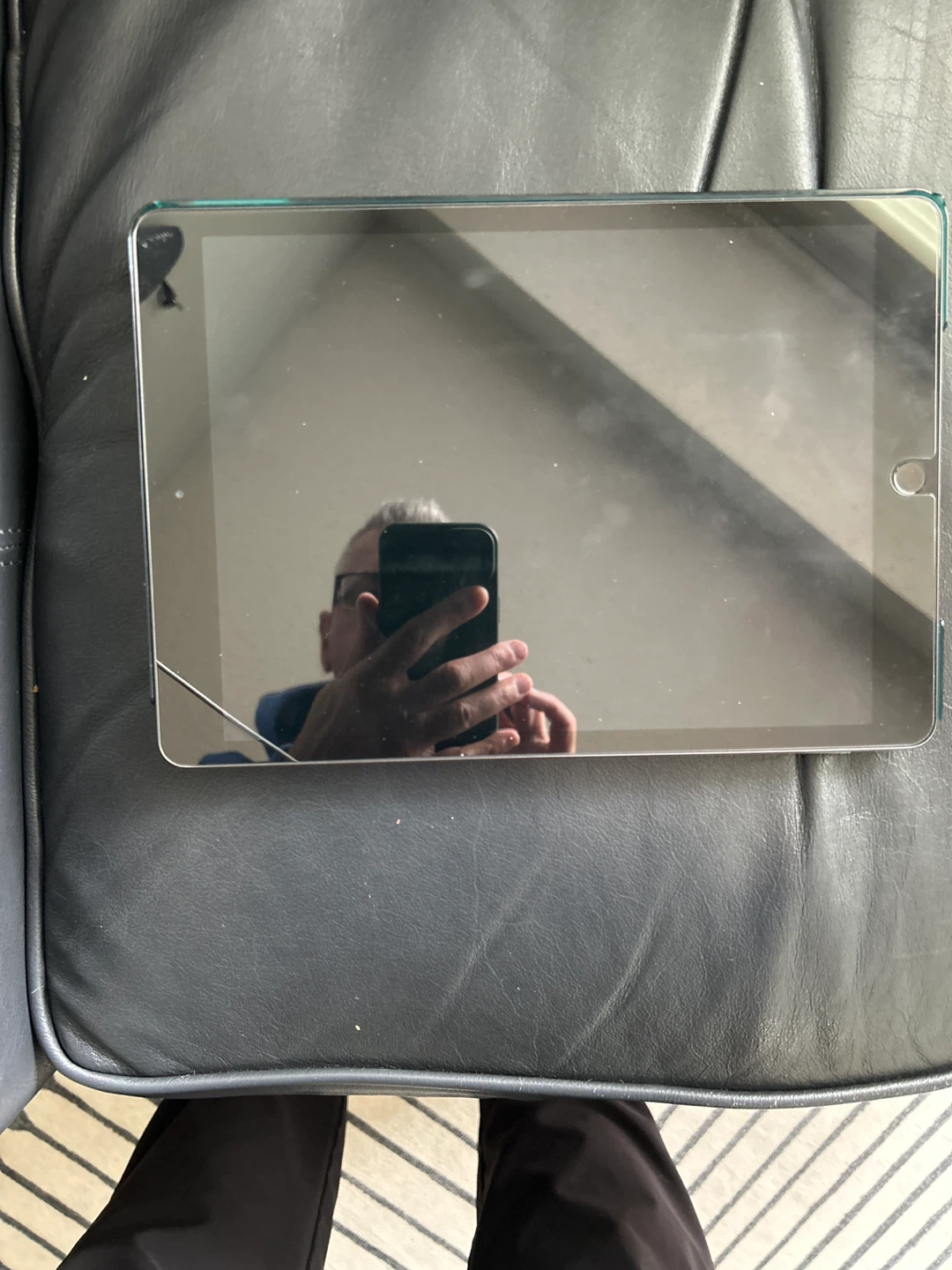 iPad 9 inch 32 GB