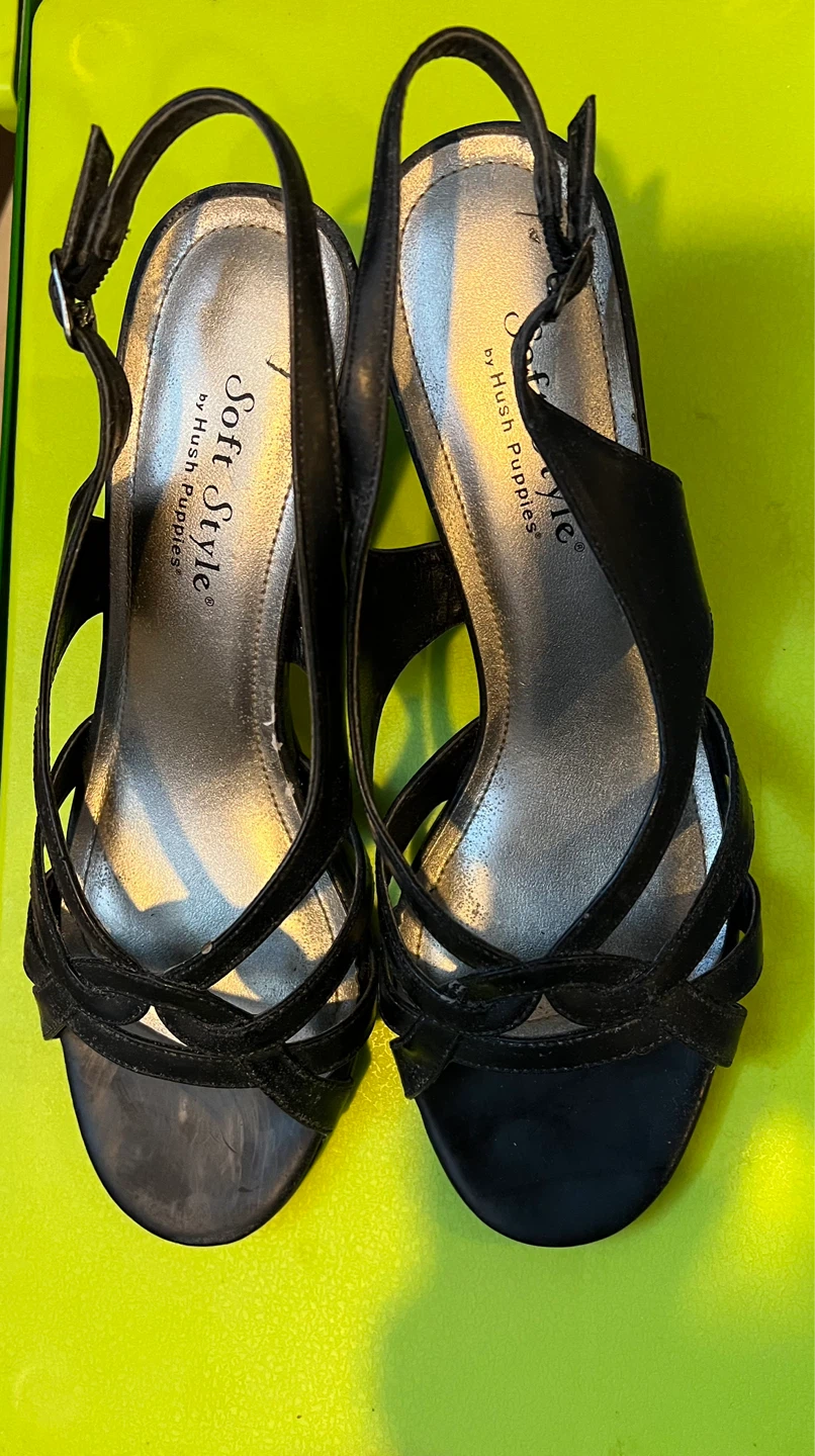 Women’s shoes