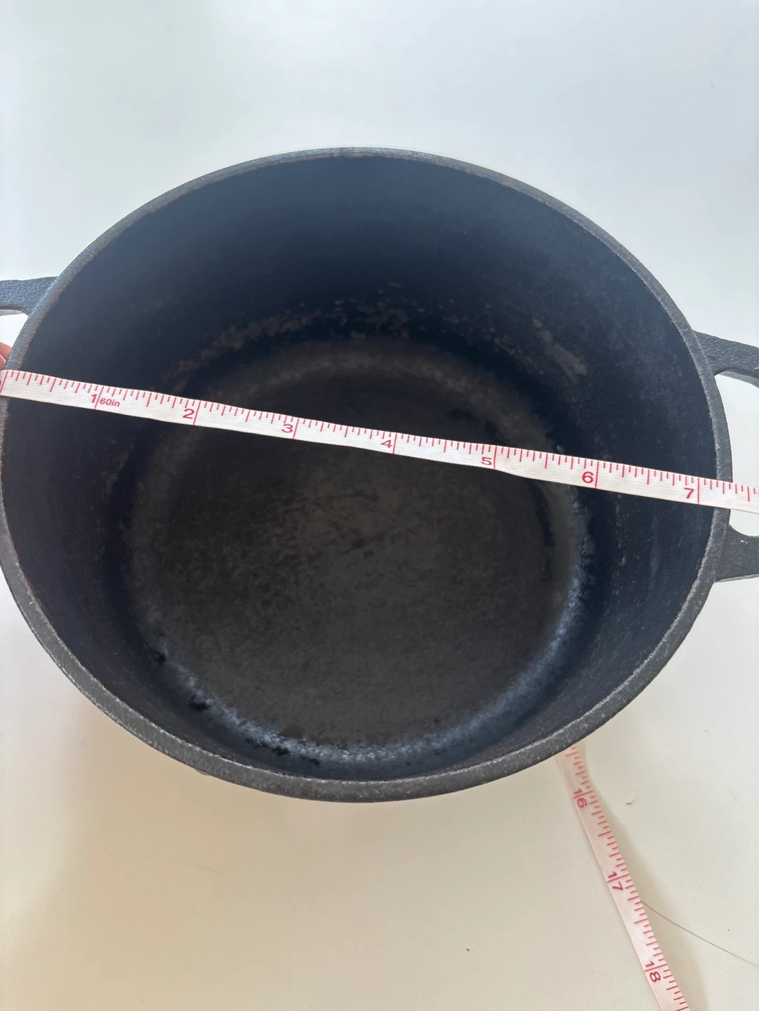 Amazon Basics Cast Iron Dutch Oven - photo 3