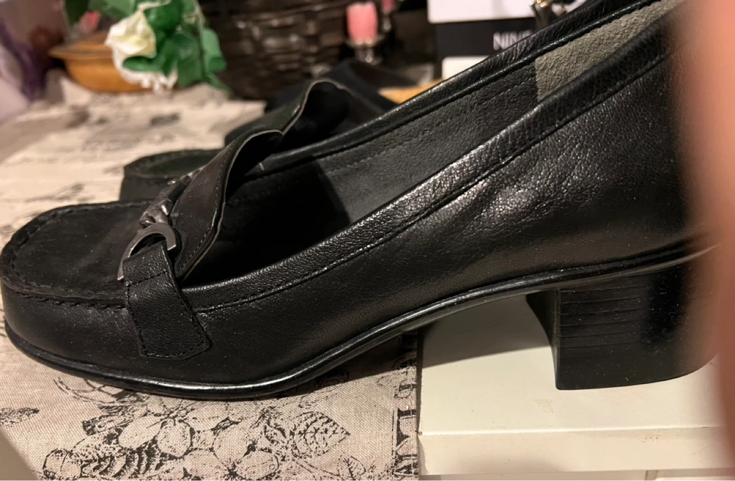 Women’s shoes