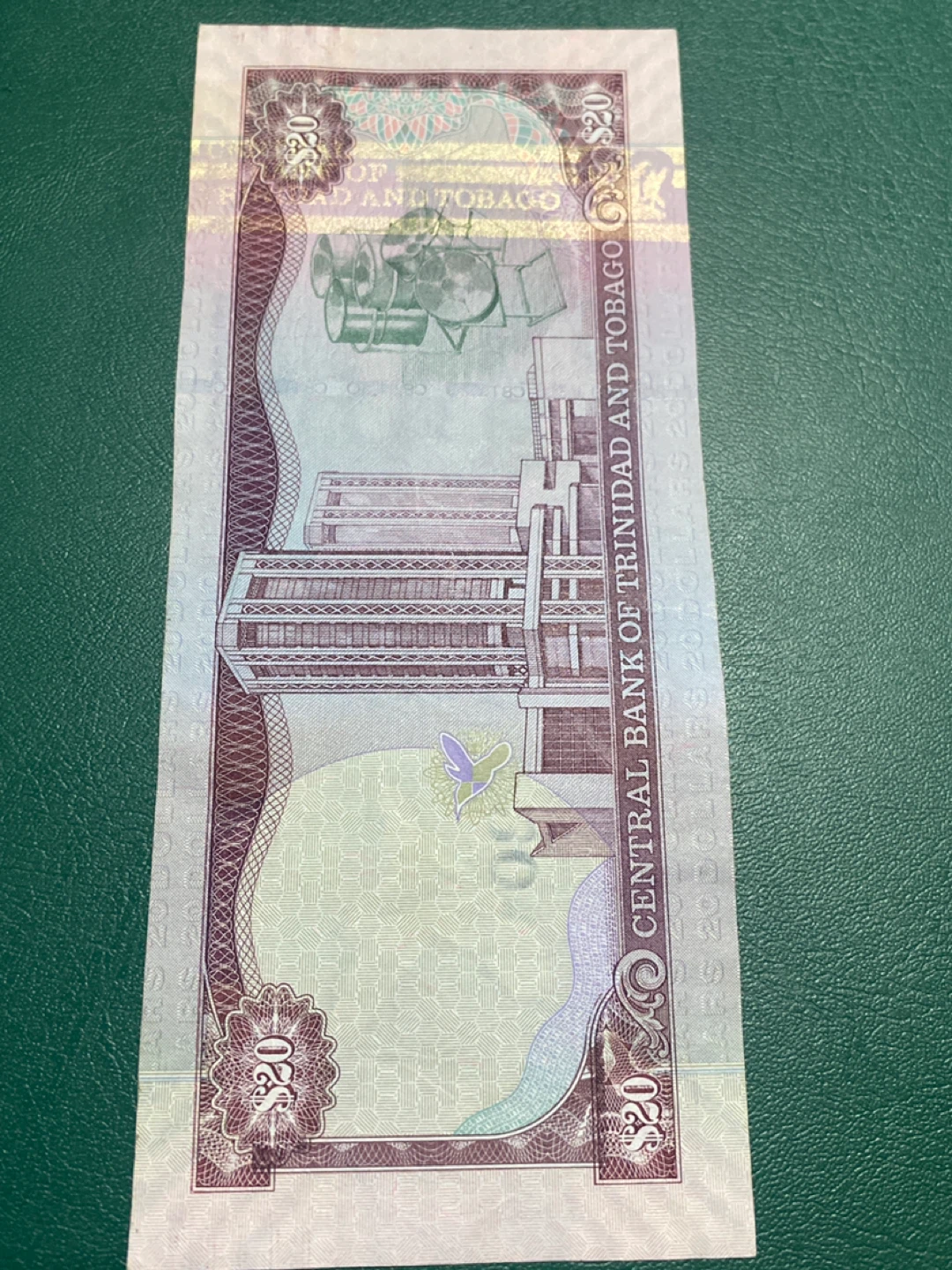 Central Bank of Trinidad and Tobago $20 Dollar Bill - photo 2