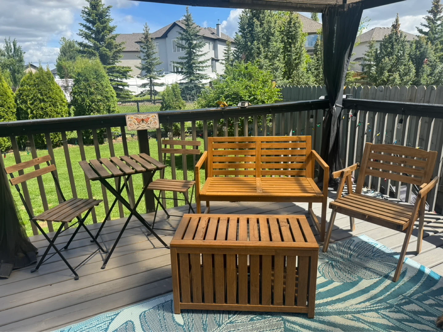 Wooden patio furniture set