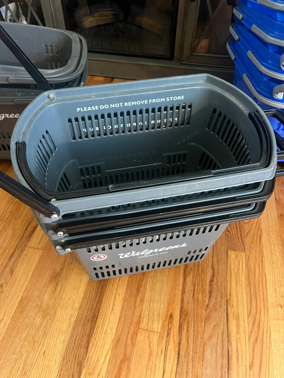 Rolling  Shopping Baskets - photo 3