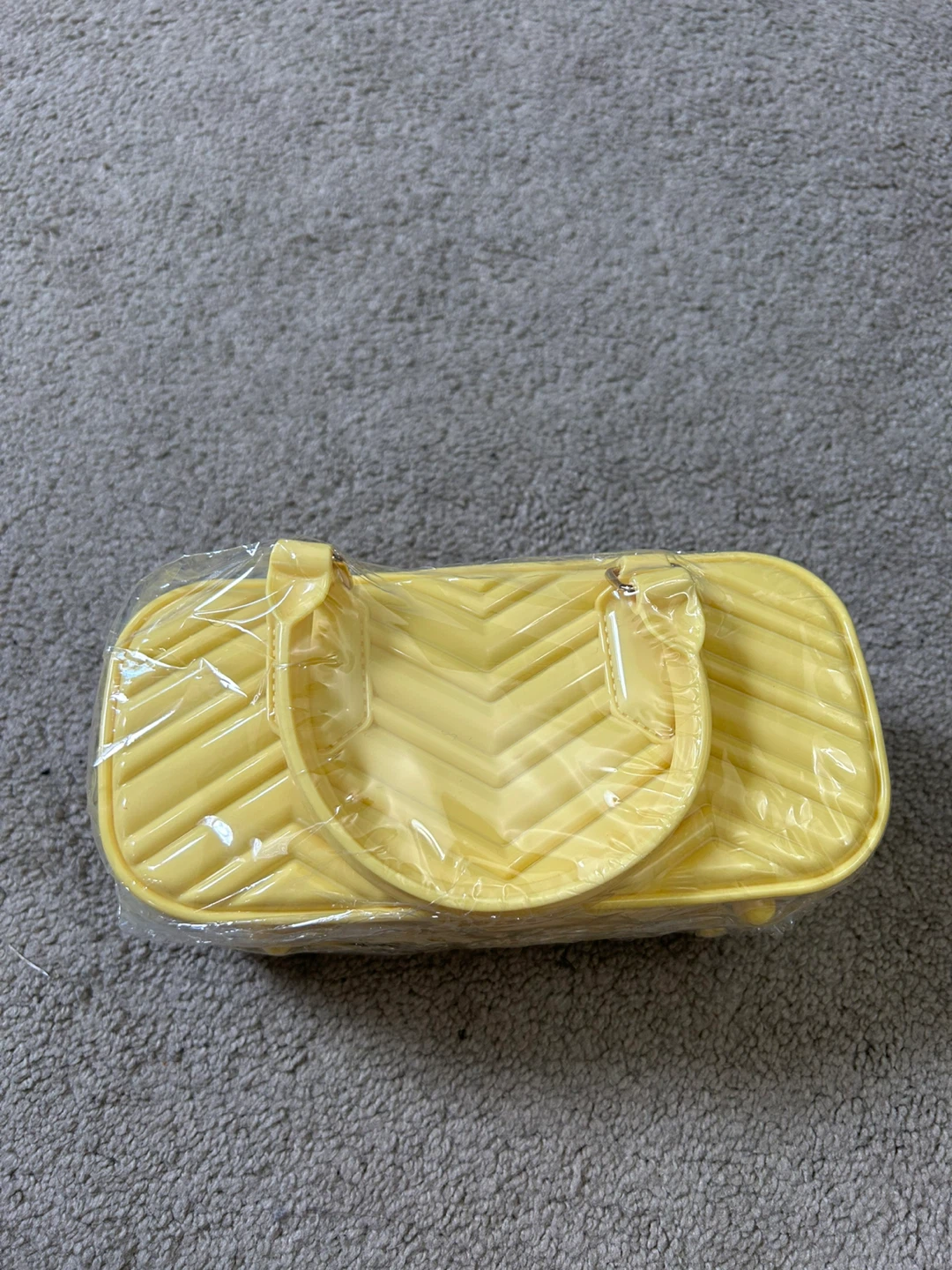 Red Jelly Handbag Purse and a Yellow purse - photo 4