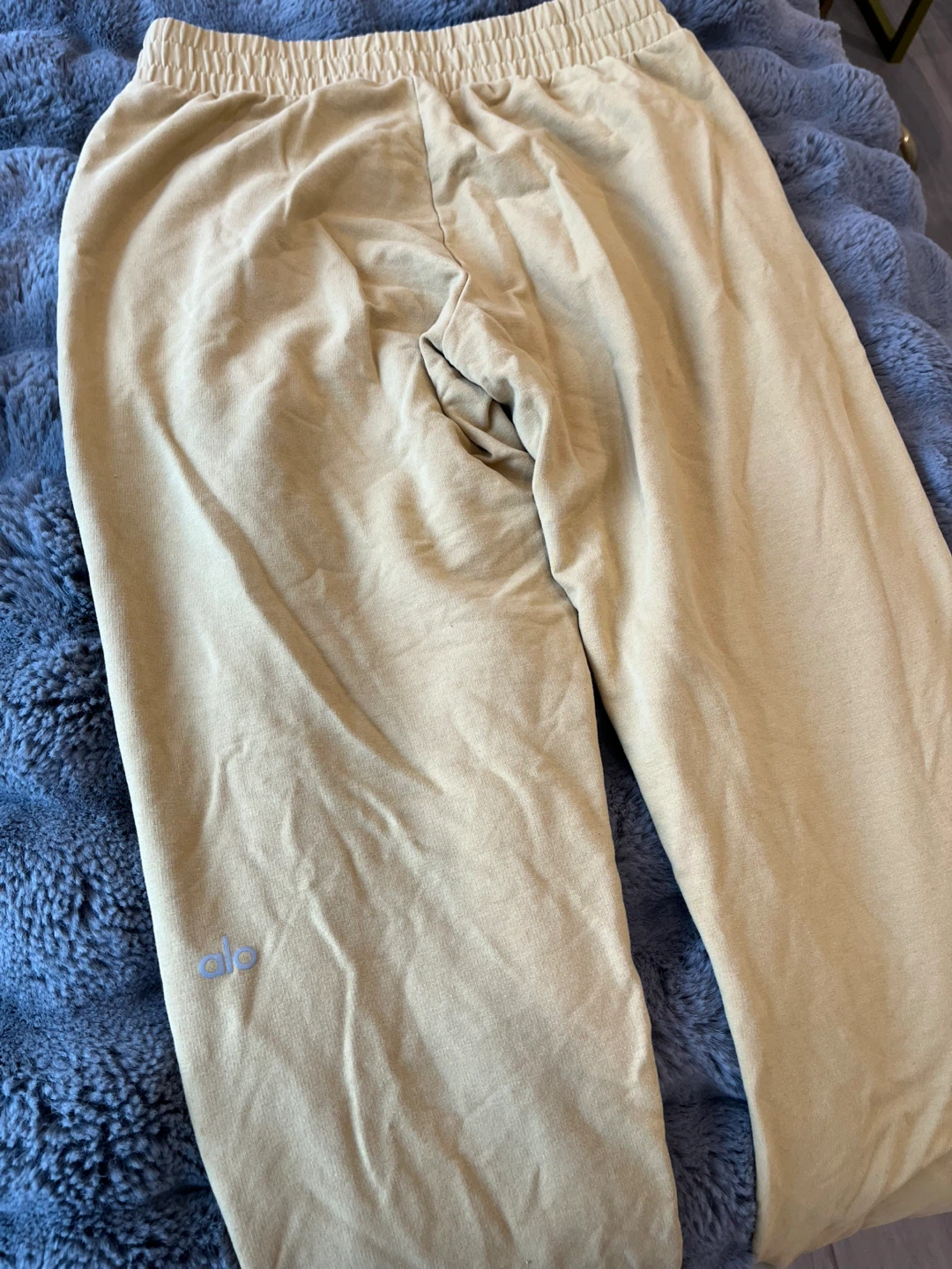 Alo Yoga Sweatpants - photo 3