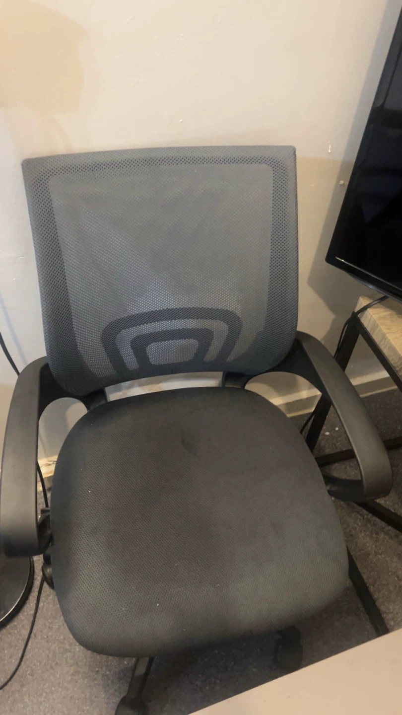 Gray Mesh Office Chair