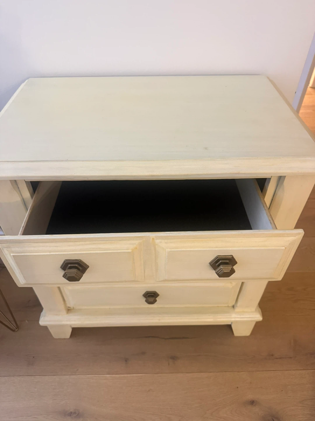 Cream 4-Drawer Nightstand
