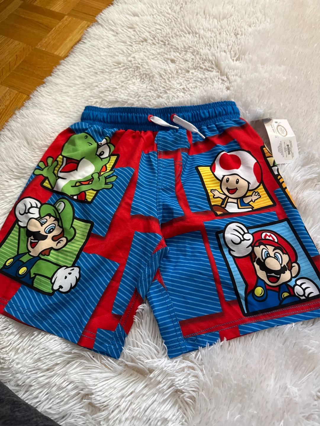 Kids Super Mario Swim Trunks Size M/M (7/8)
