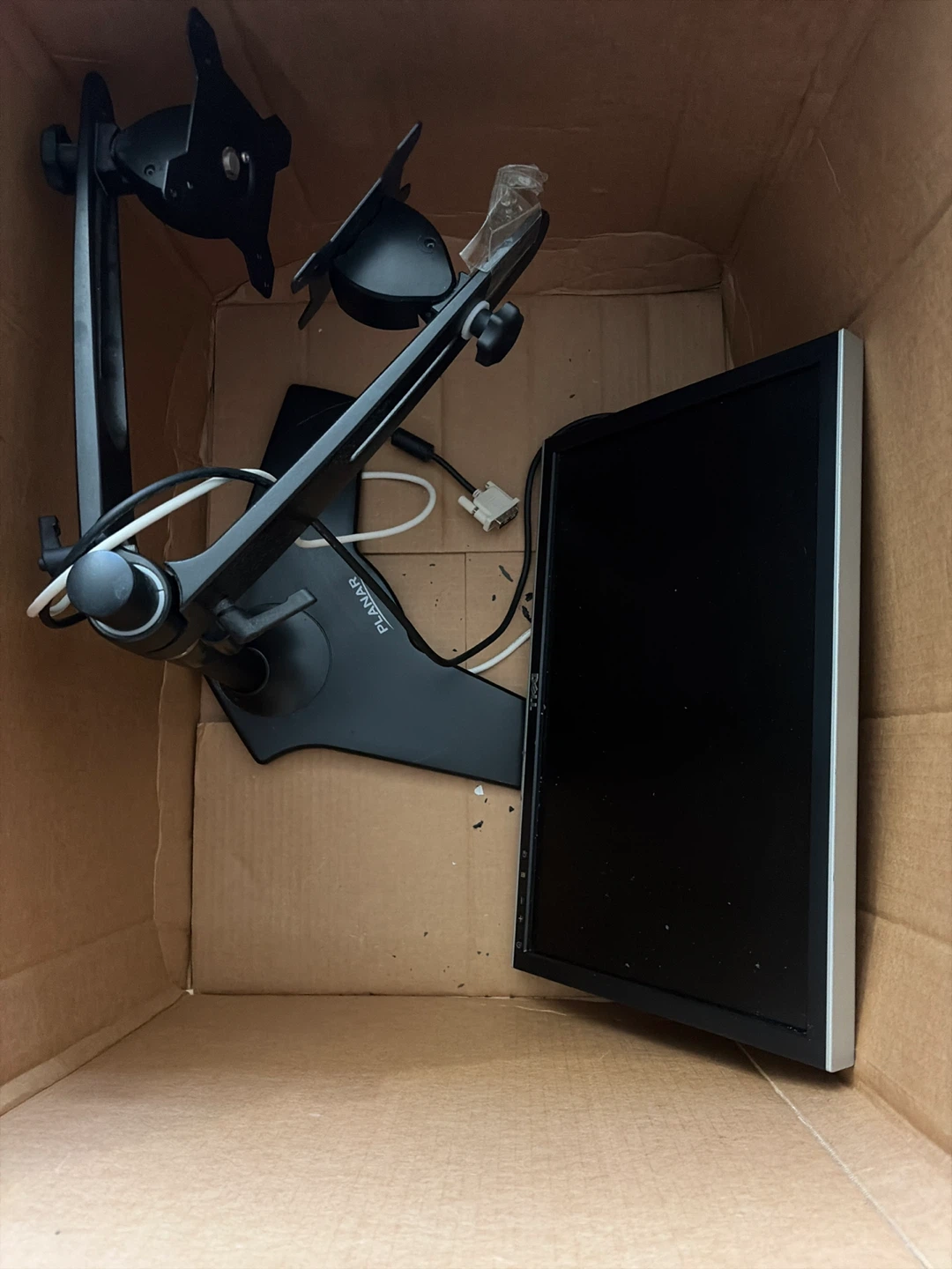 Planar dual monitor stand  with dell monitor