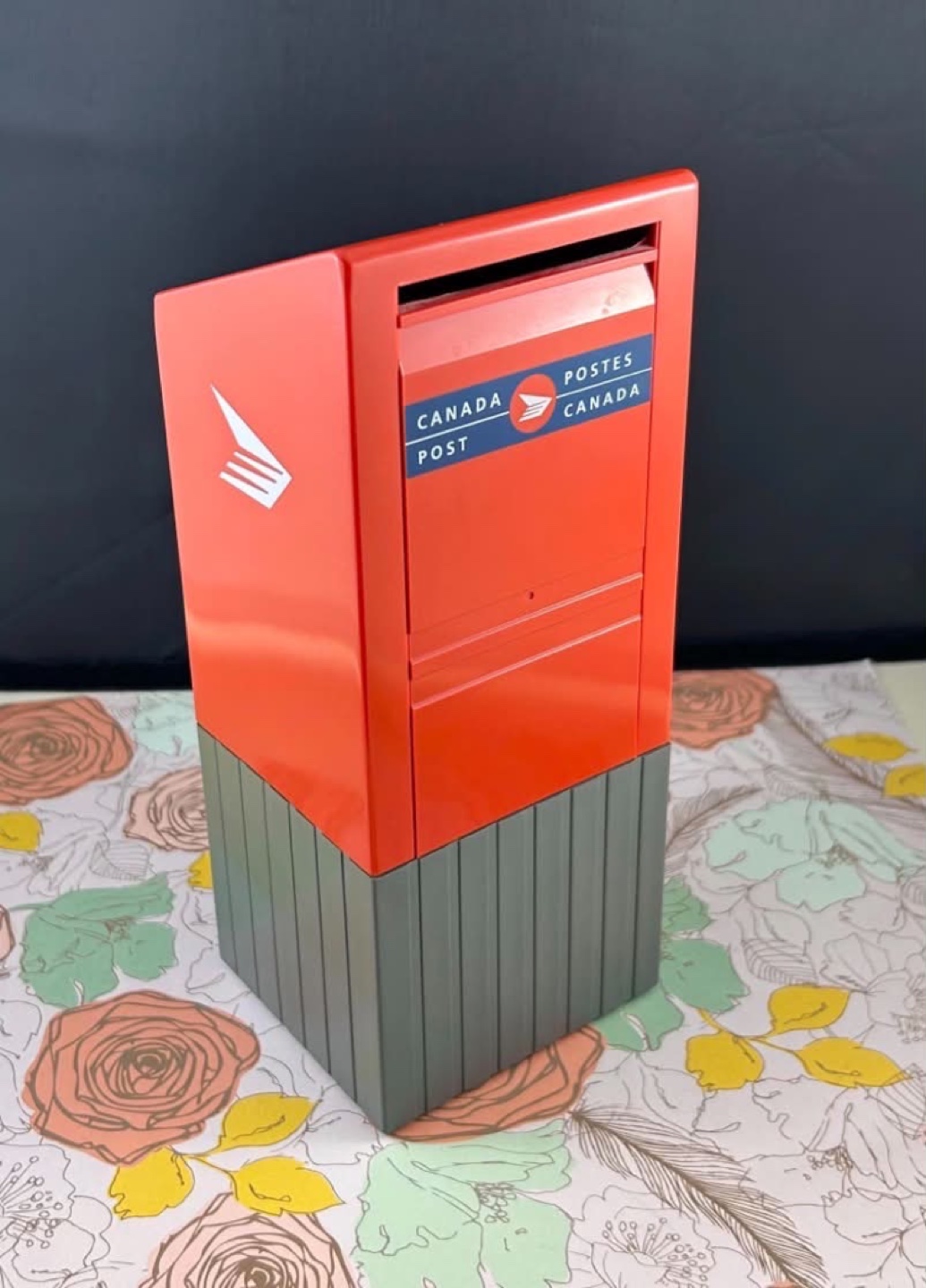 Canada Post Mailbox Coin Bank