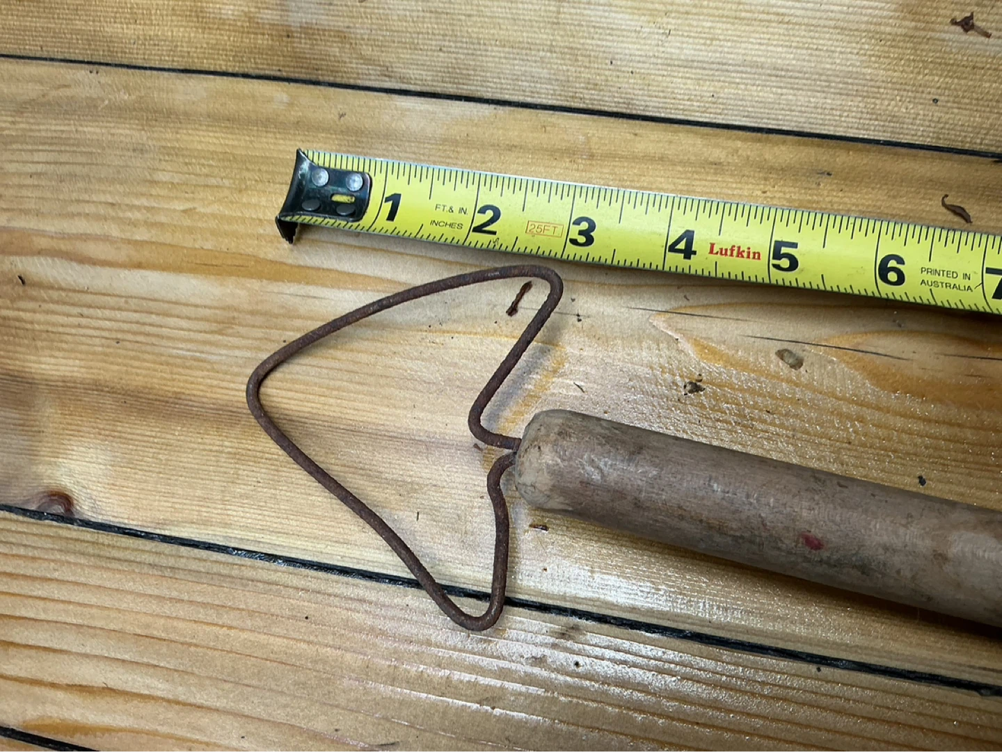 Antique Wooden Handle Rug Beater ! - photo 3