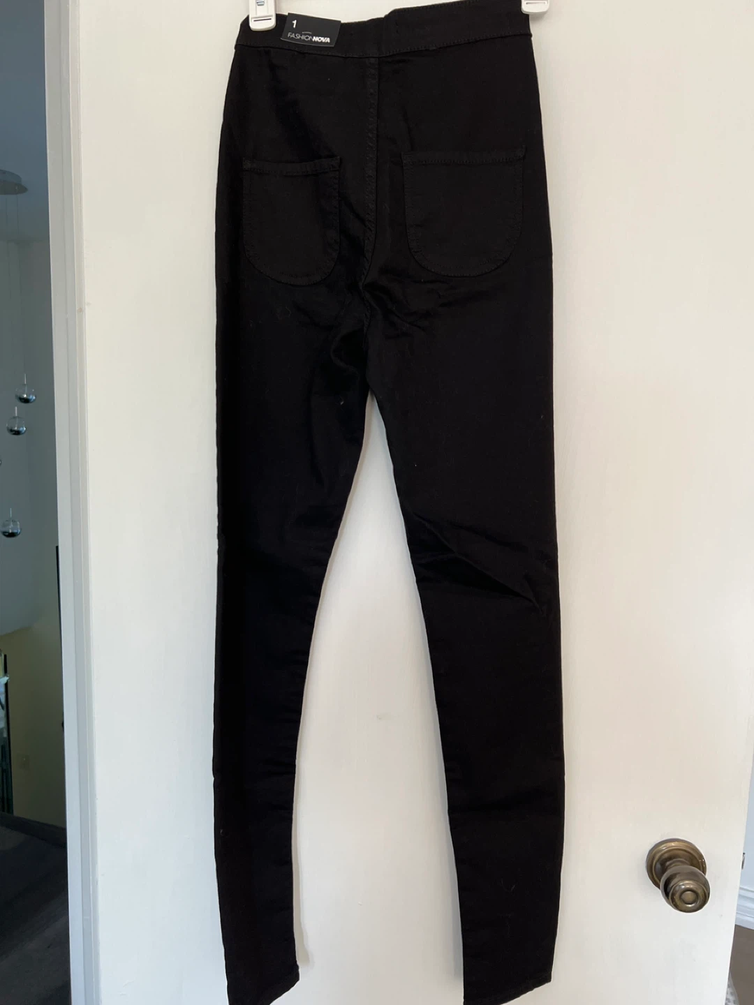 Fashion Nova Black Skinny Jeans Size 1 - photo 3