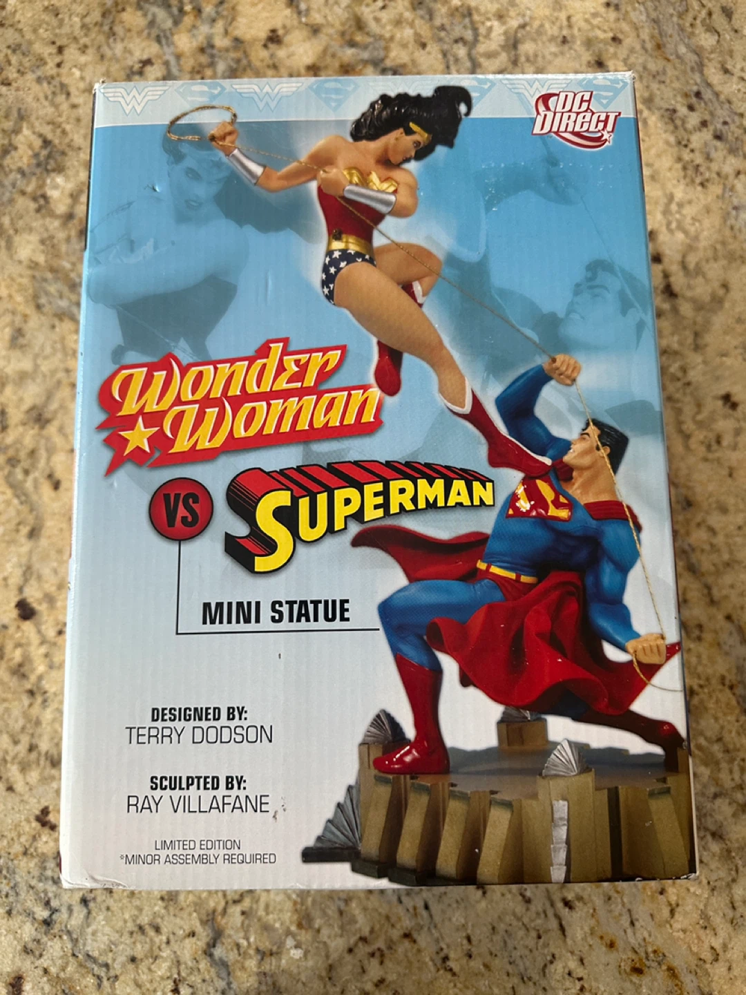 DC Direct Wonder Woman vs. Superman Mini Statue