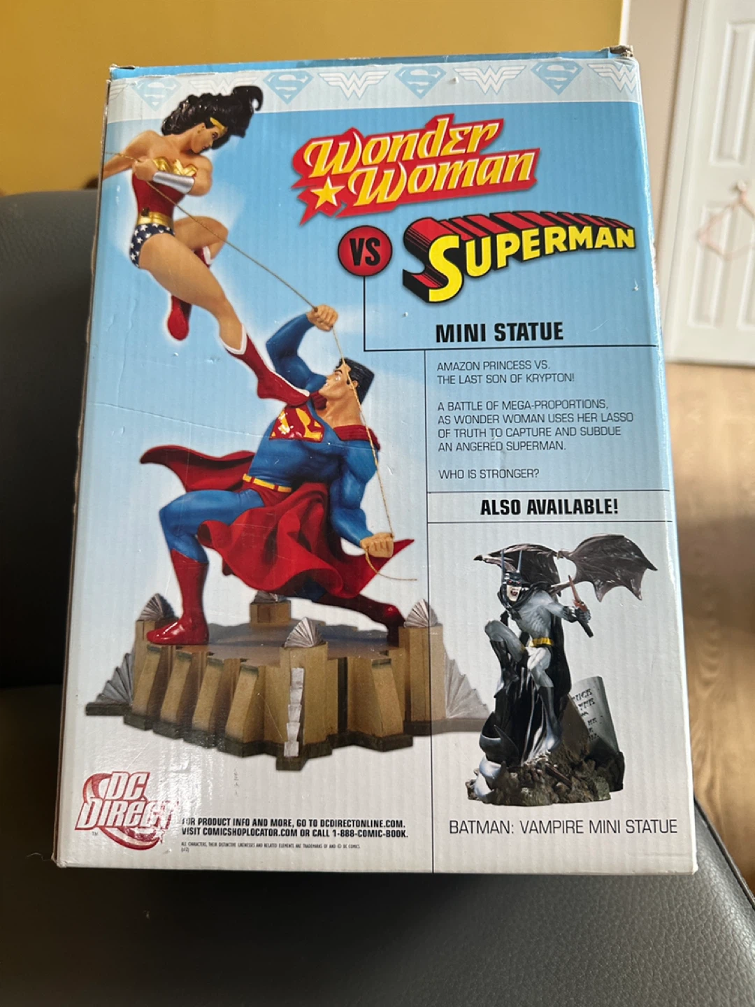 DC Direct Wonder Woman vs. Superman Mini Statue - photo 3
