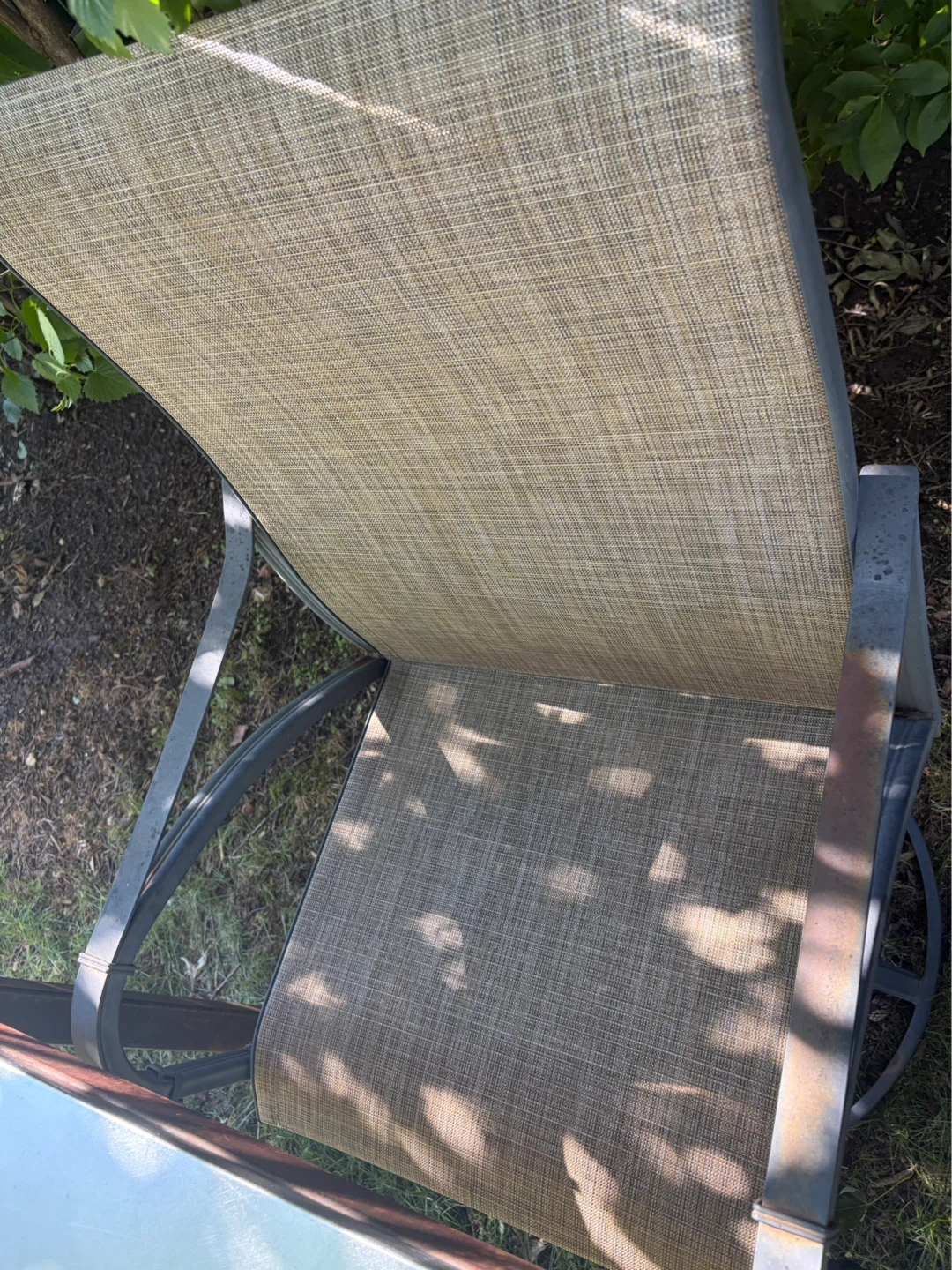 Patio set with swivel chairs - photo 2