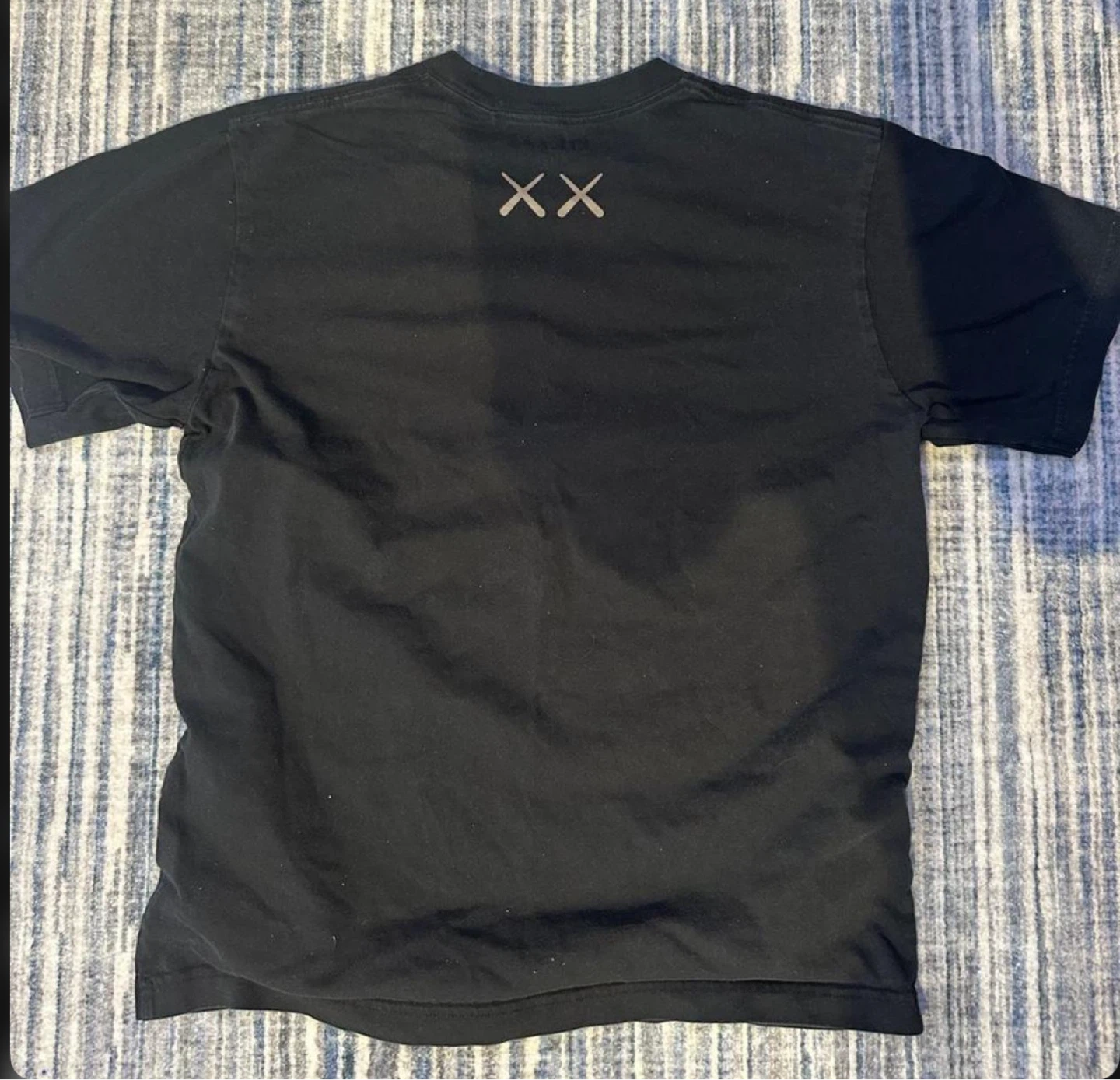 UNIQLO x KAWS UT T-Shirt - photo 3