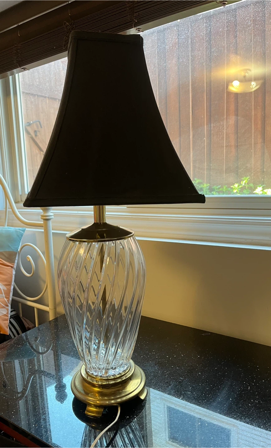 Table Lamp with Black Shade - photo 5