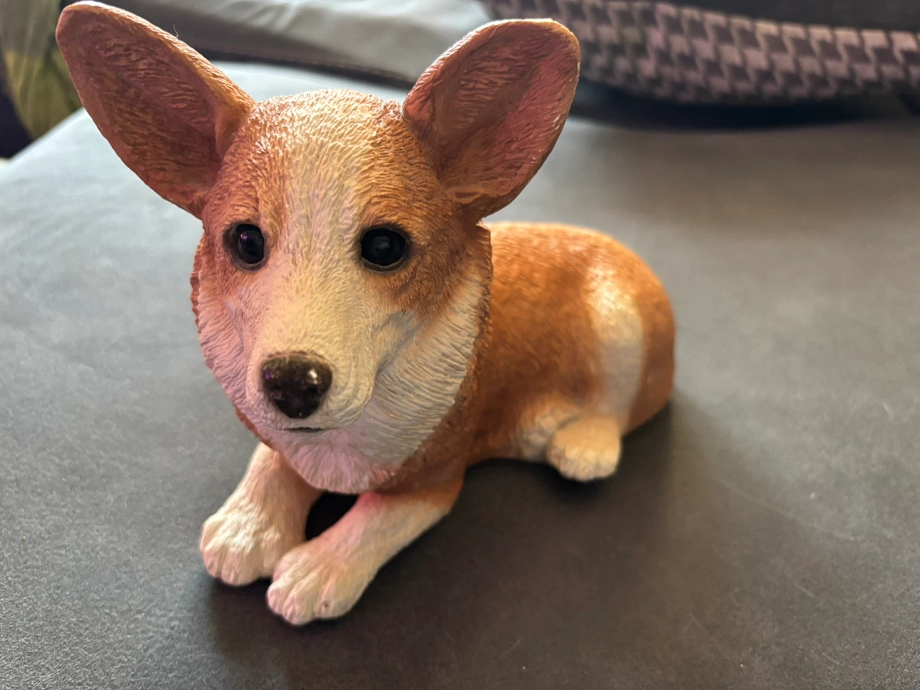 Vintage United Design Corgi Figurine CC-094