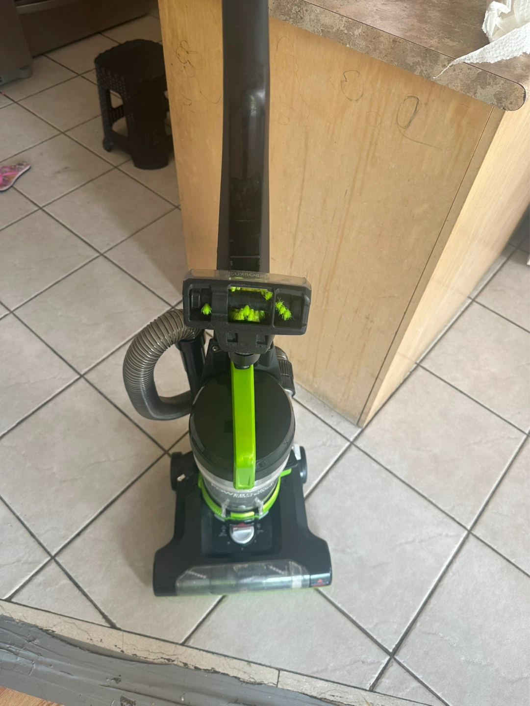 Bissell PowerForce Turbo Rewind Vacuum Cleaner - photo 2