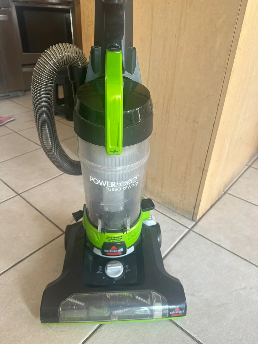 Bissell PowerForce Turbo Rewind Vacuum Cleaner