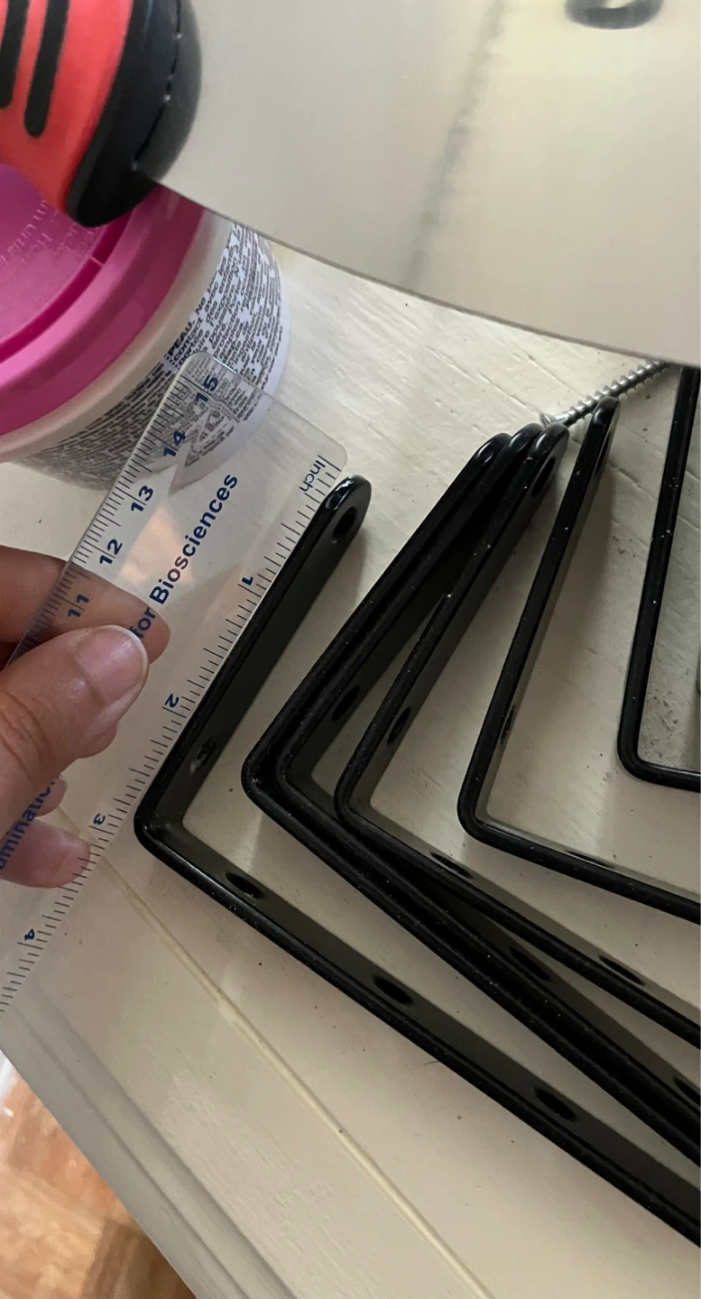 16 Black Metal Shelf Brackets - photo 2