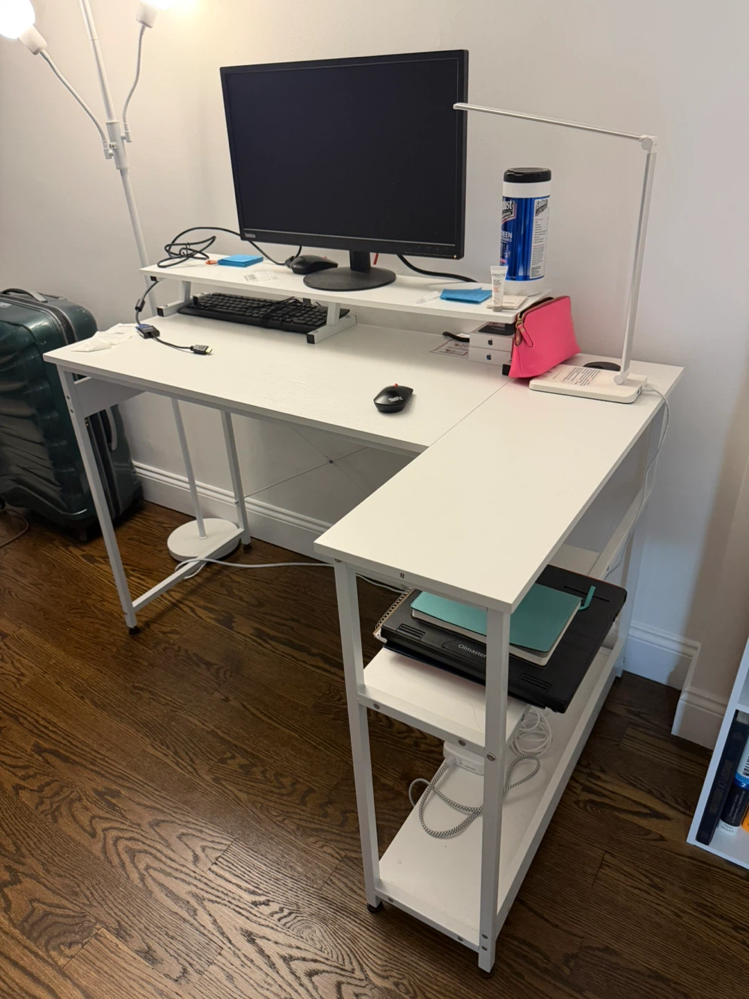 L-Shaped Corner Desk - photo 2