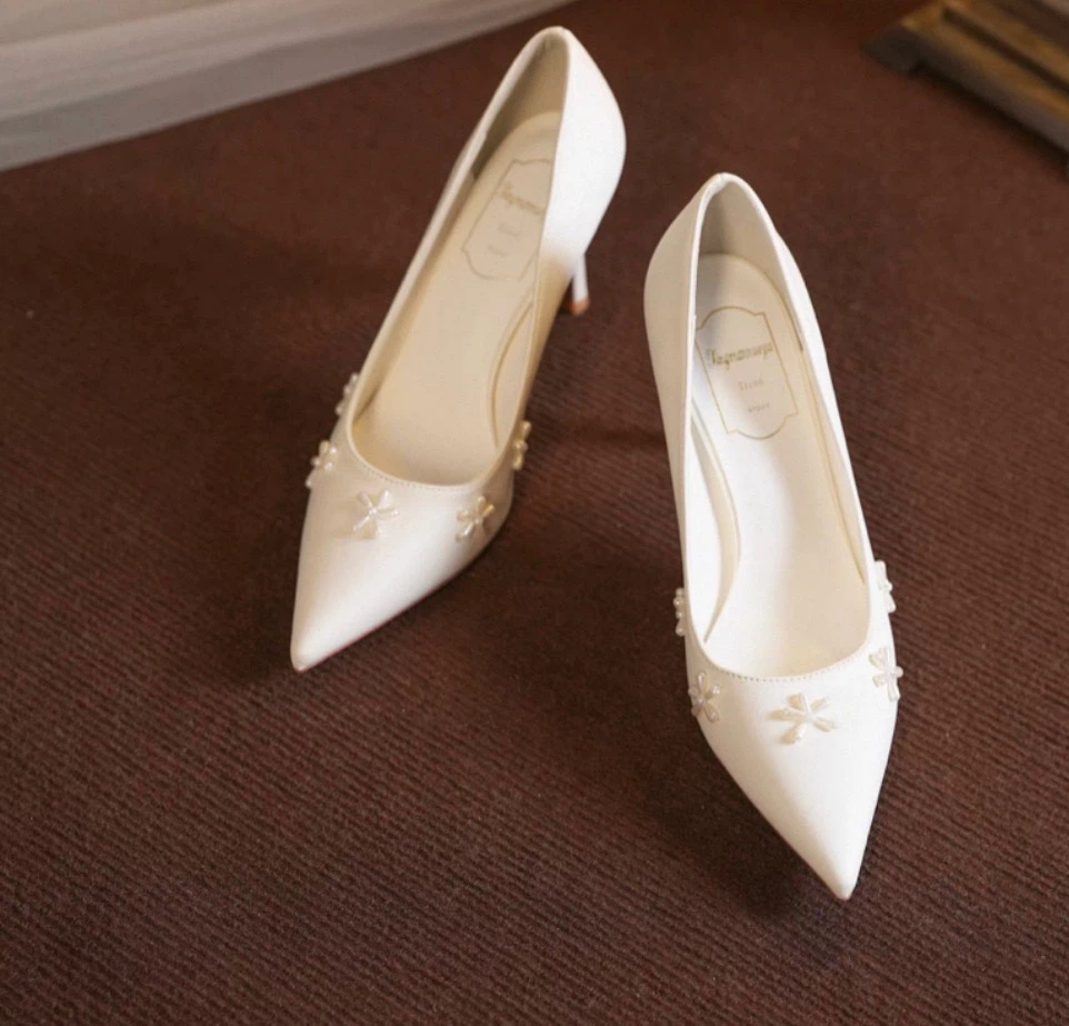 New (no box) White Pointed Toe Heels Dress shoes evening shoes - photo 4