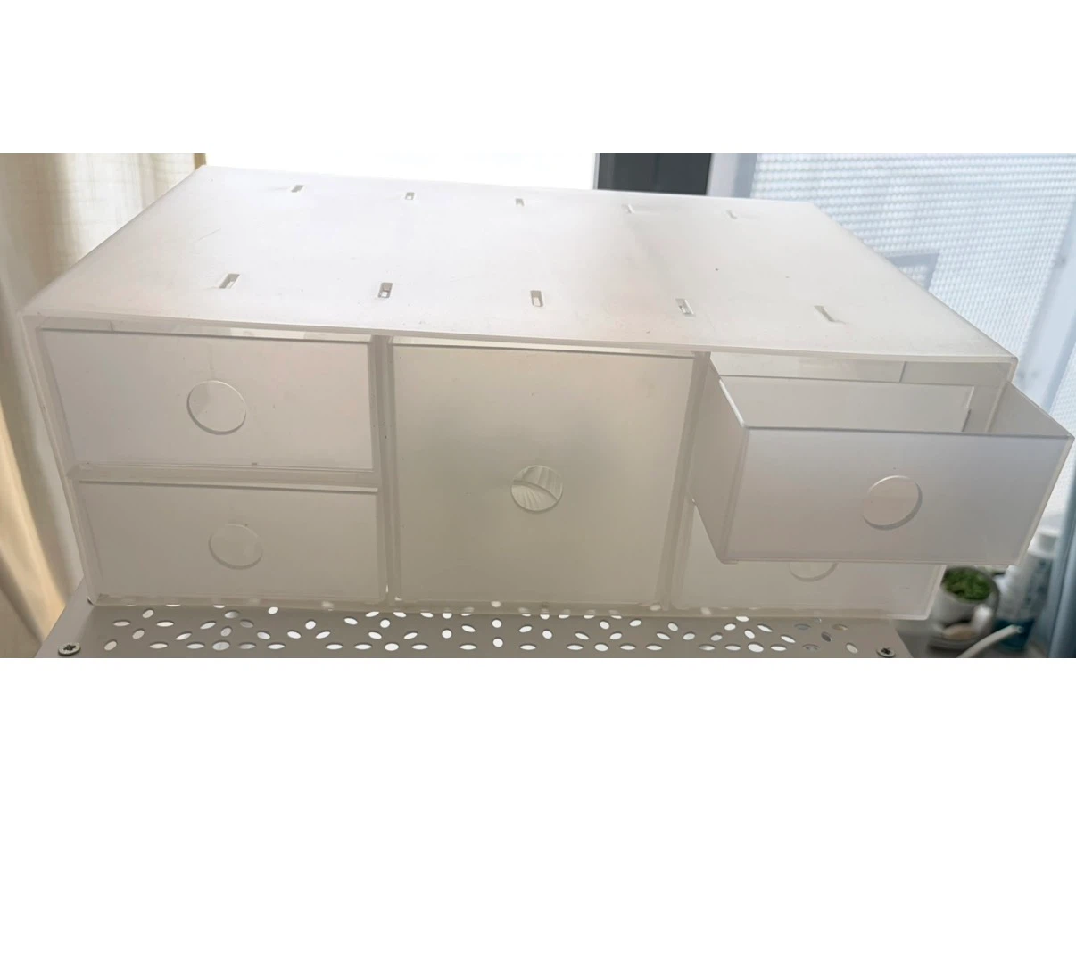 Desk drawer with dividers makeup storage jewelry container - photo 4