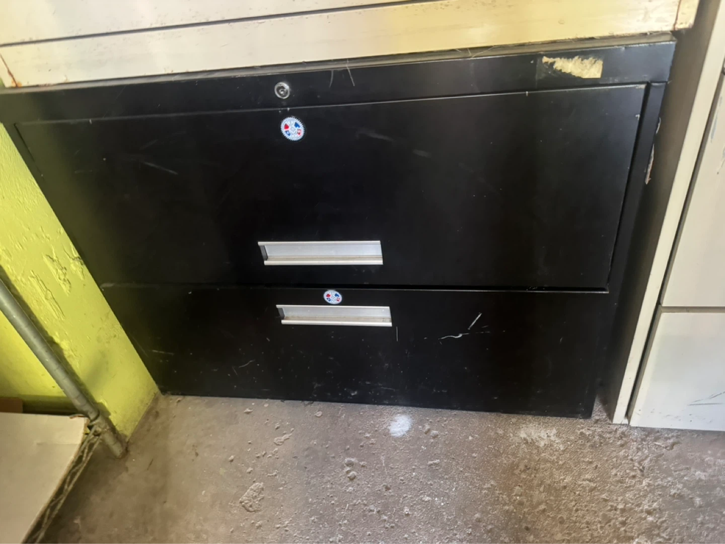 Filing Cabinet - photo 3