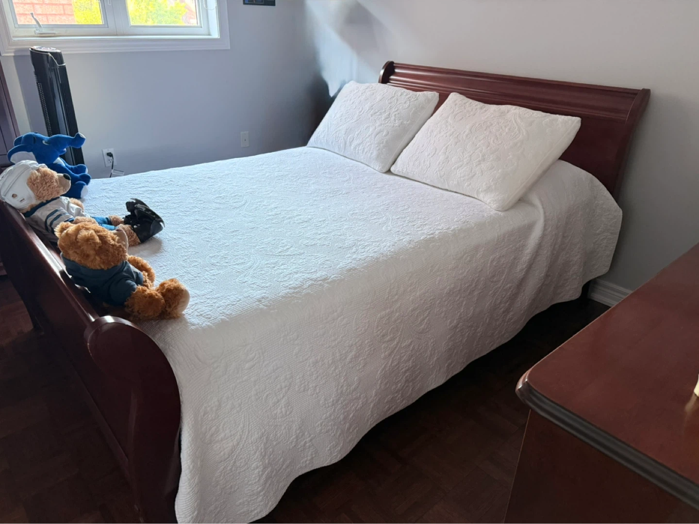 Wooden Sleigh Bed Frame & mattress - photo 2