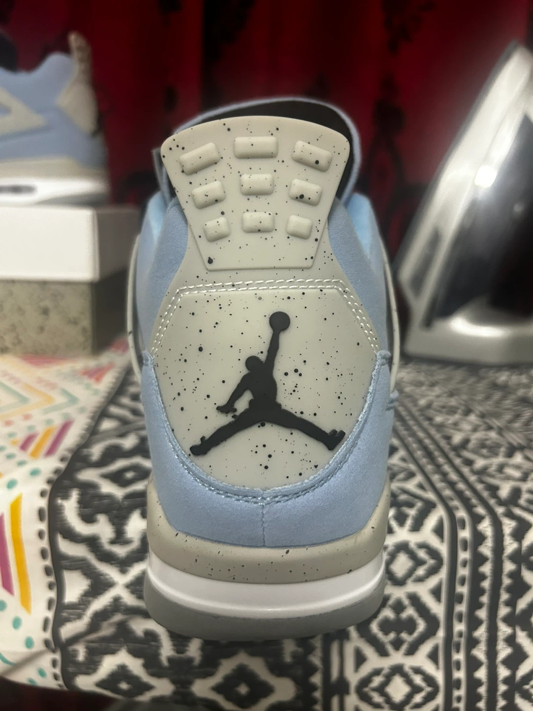 Air Jordan 4 "University Blue" size 12 - photo 3