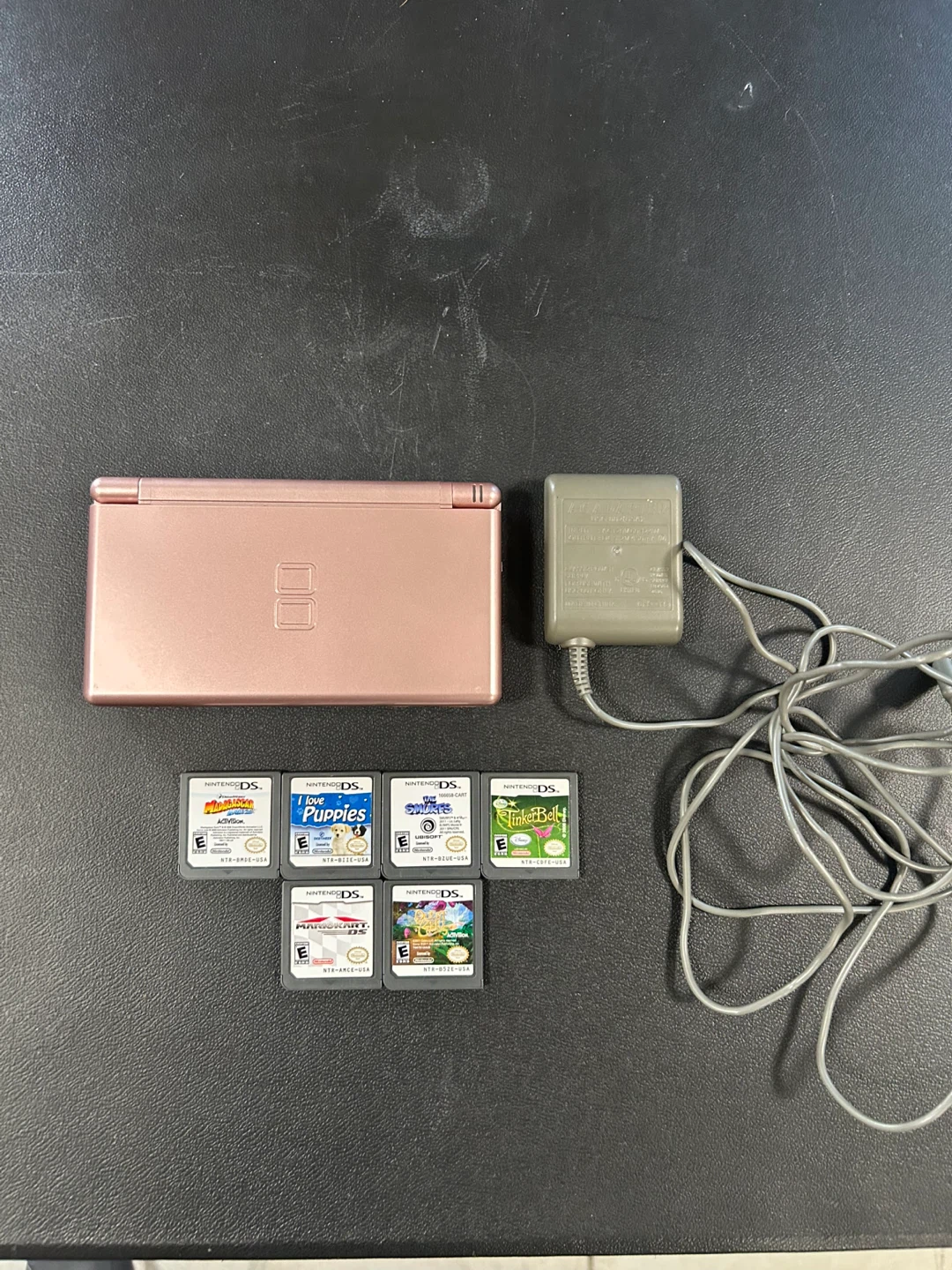 Nintendo DS lite pink w/games