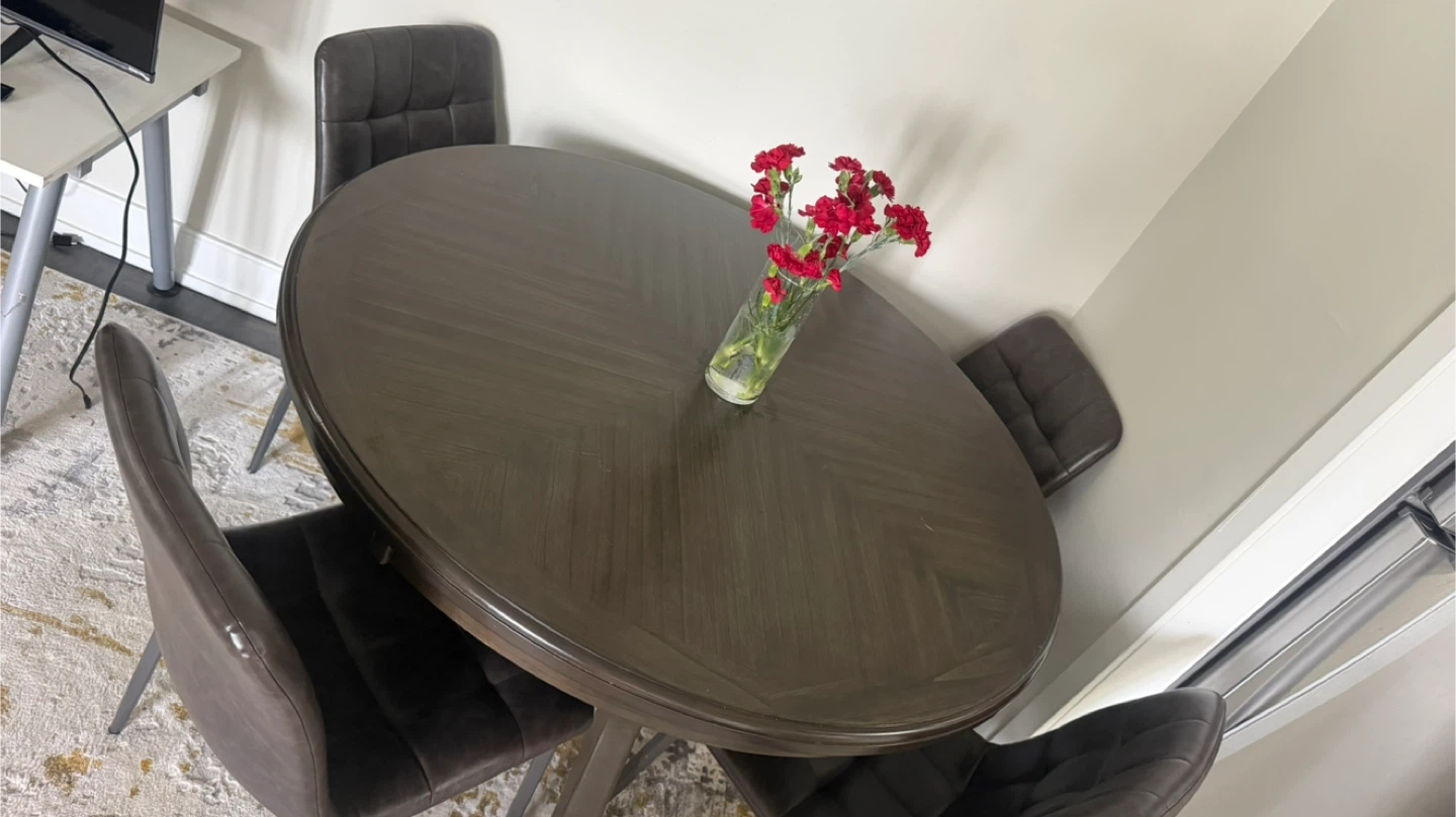 Dark Wood Dining Table with 4 Chairs - photo 2