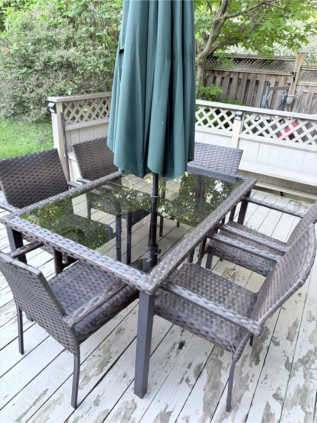 6 Pieces patio dining set with glass table