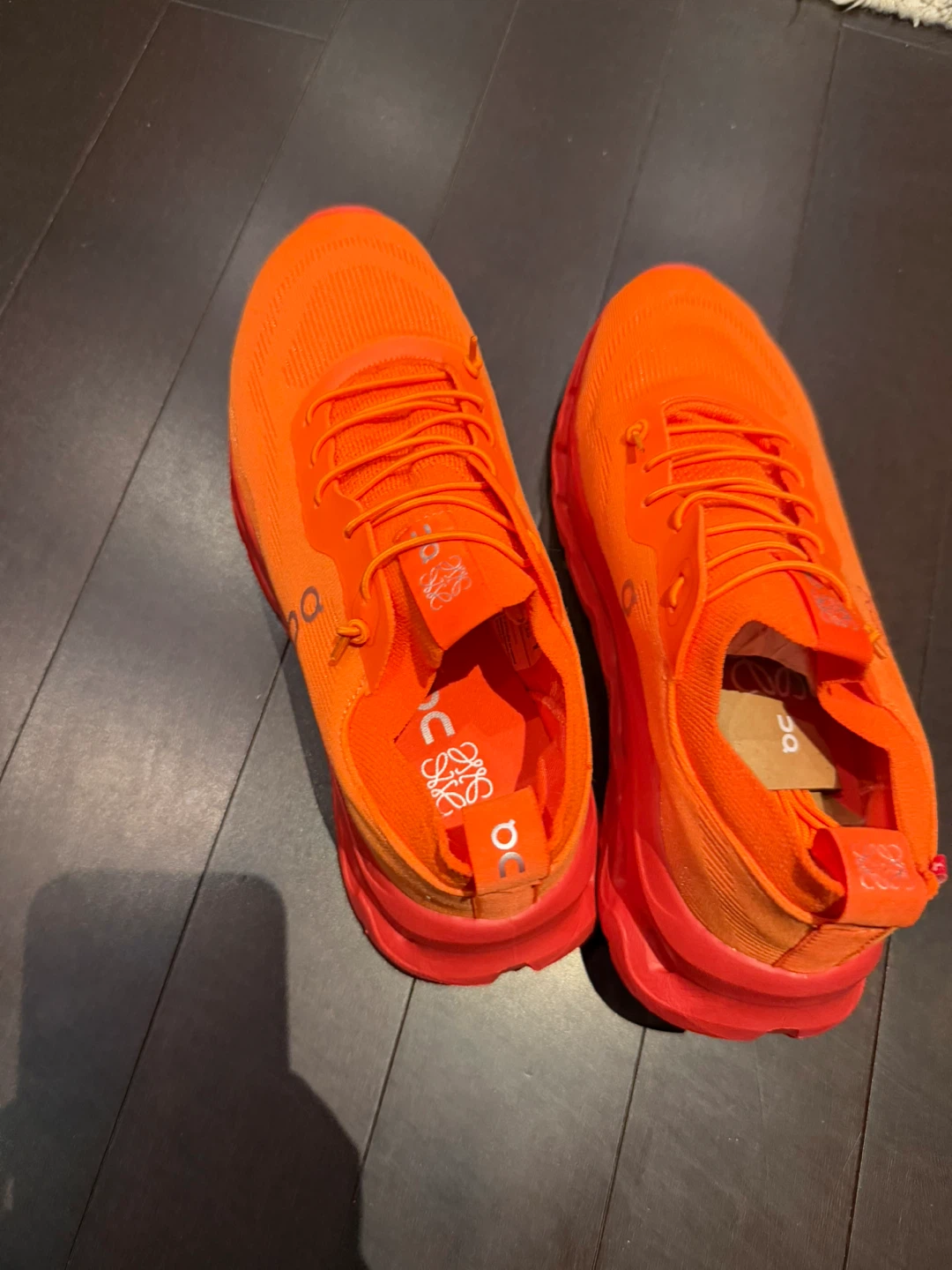 Women’s Orange On Running Shoes - new but no box
