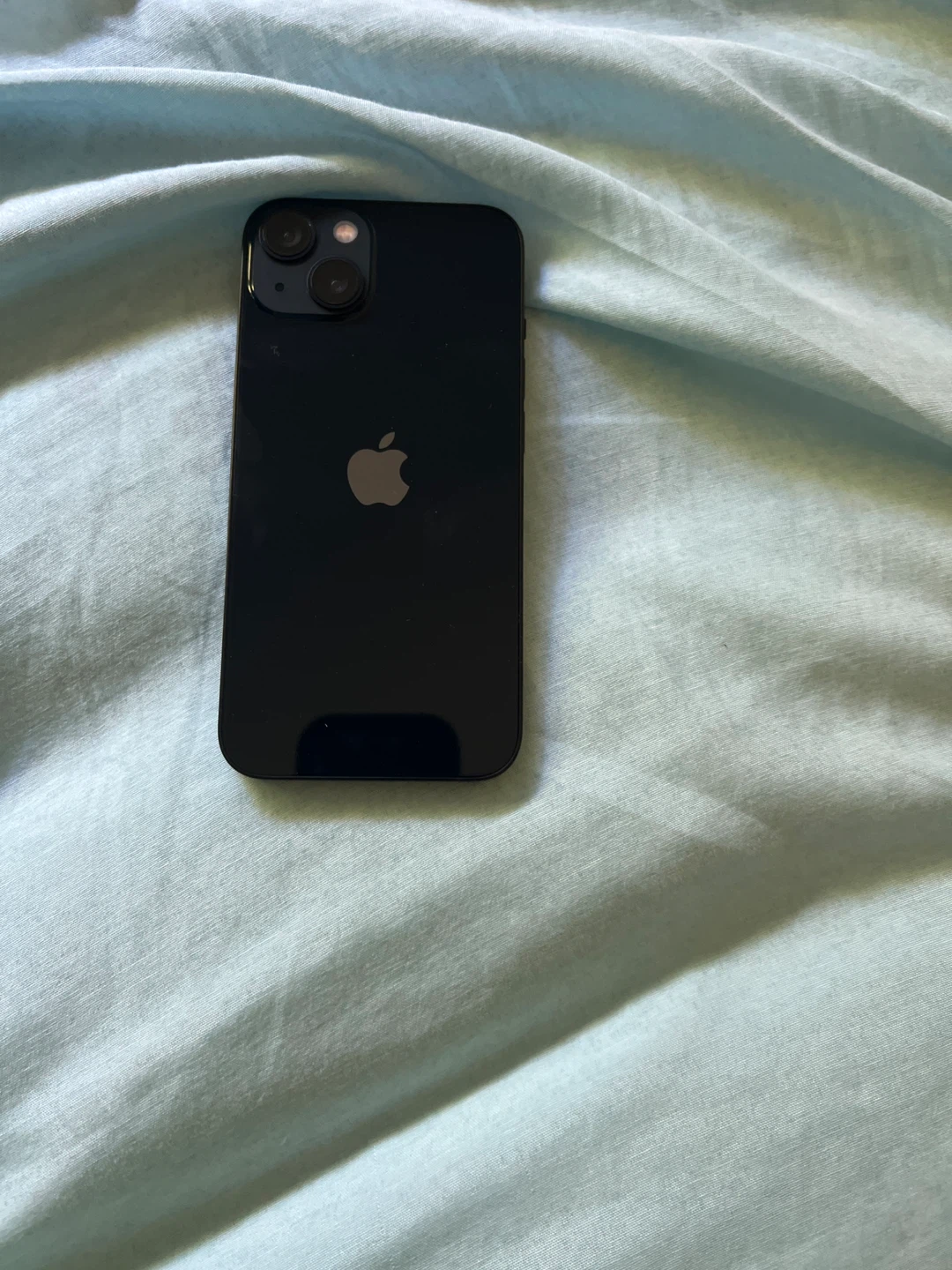 Apple iPhone 13 - photo 2