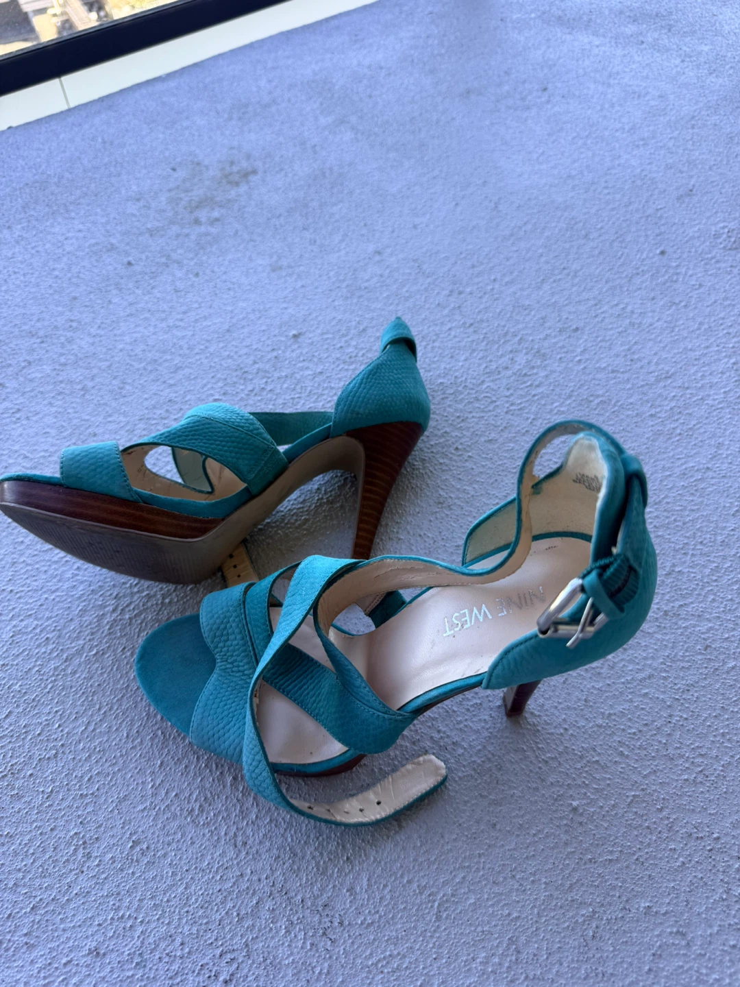 Vintage Nine West Teal Heels – Size 6.5 - photo 3